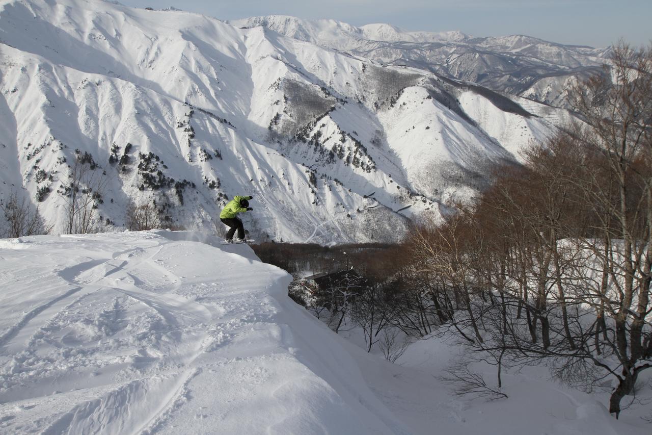 Powder Temple Hotel Хакуба Екстериор снимка